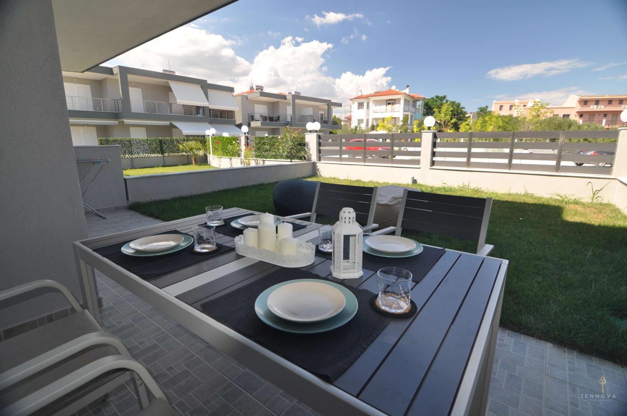 Zennova #24, Flow Nikiti Family Apt Dış mekan fotoğraf